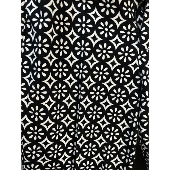 Old Navy Womens The Diva Pixie Straight Ankle Pants Size‎ 4 - Picture 8 of 9